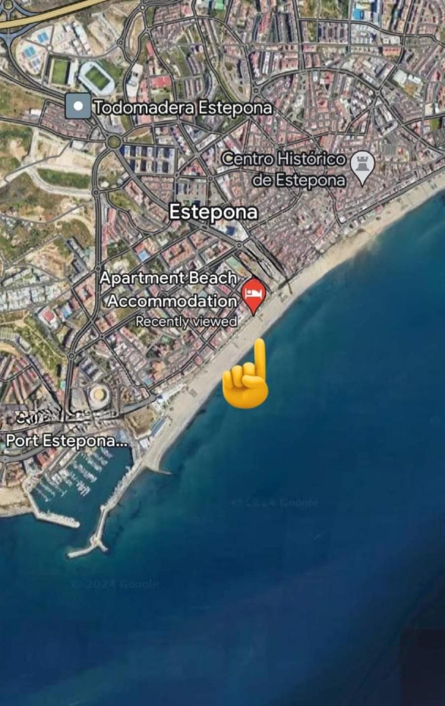 Apartment Beachfront Accommodation Estepona Exteriör bild
